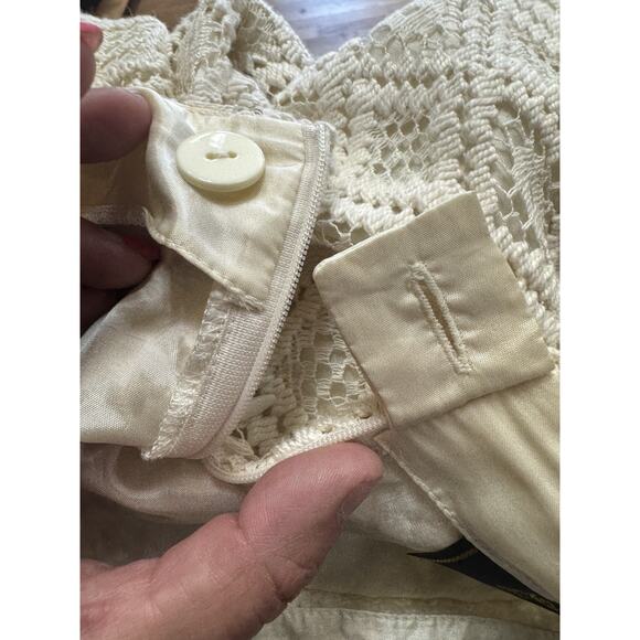 Y2K Fendi XS Crochet Mini Skirt - Picture 6 of 9